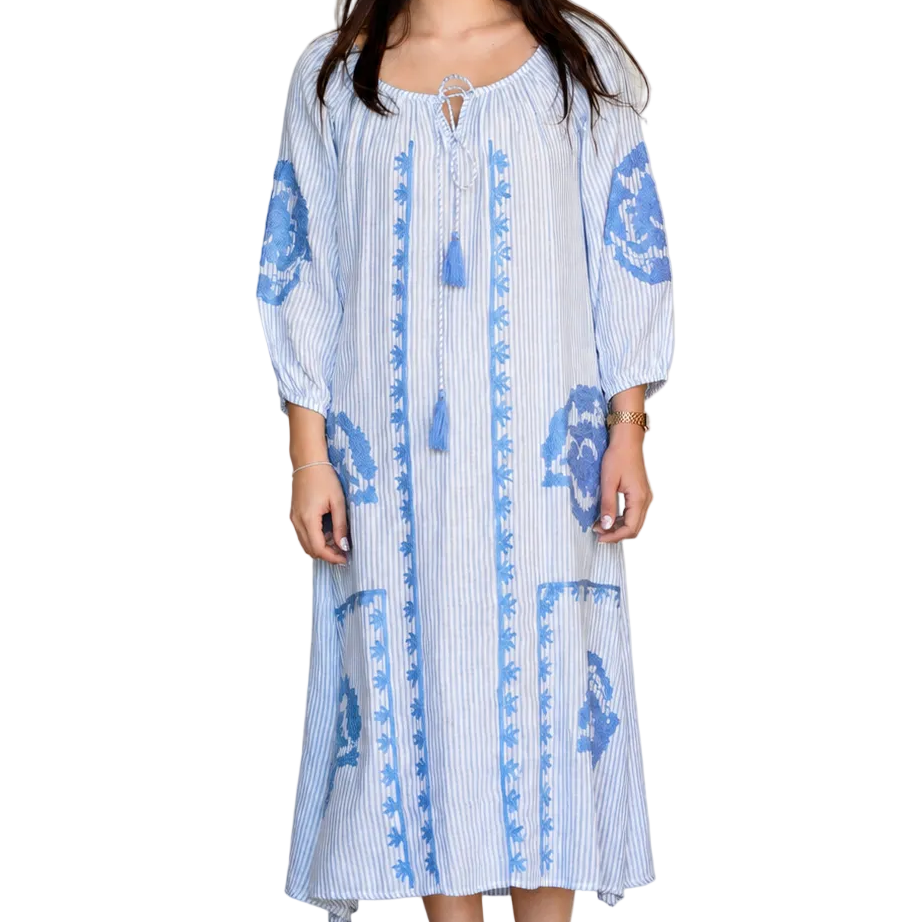 blue and white coastal dress Dolma Cotton White/Blue Embroidered D52008Black Size:18 1/2 36/37 Lovely Navy Blue Dress Whether youre packing for