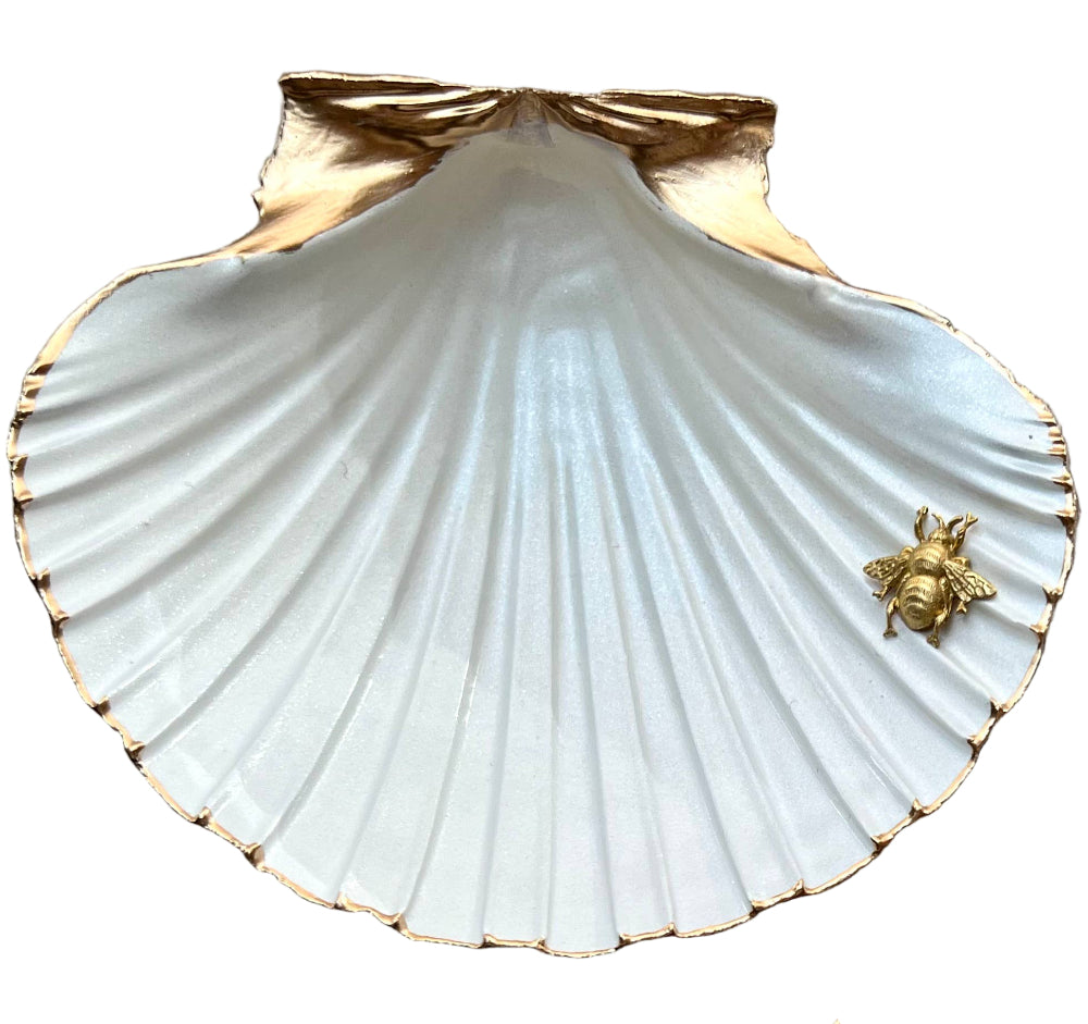 Ten-Twenty-Six White & Gold Scalloped Shell Dish w/ Bee Accent - 4.5"