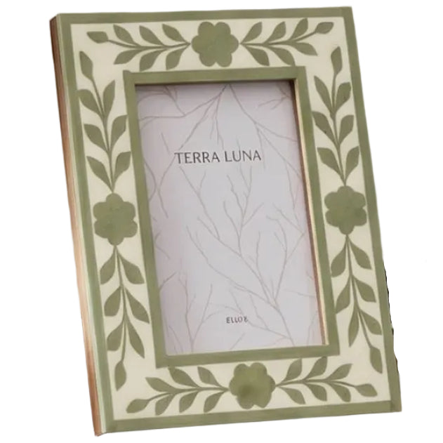 Sagebrook Floral-Patterned Resin Photo Frame - 4" x 6"